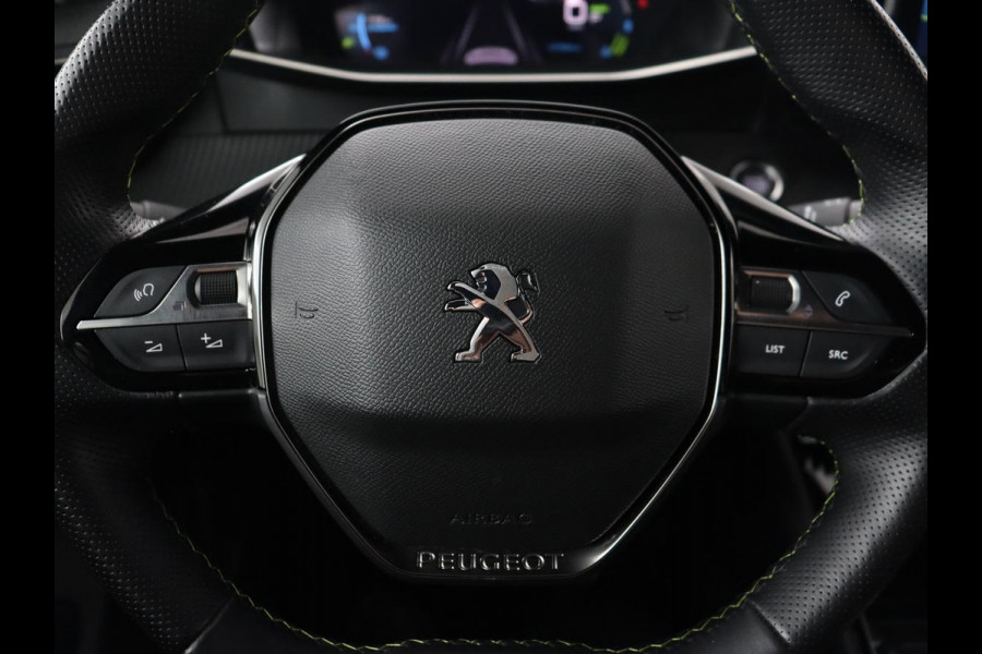 Peugeot e-208 EV GT Pack 50 kWh | Adaptive cruise | Carplay | Camera | Half leder | Keyless | Sportstoelen | Navigatie | Full LED