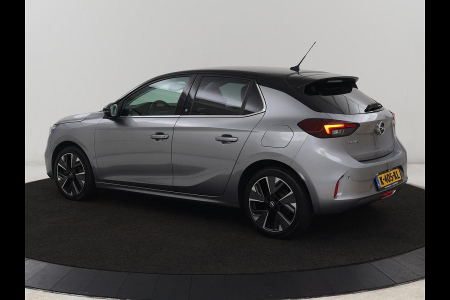 Opel CORSA-E Elegance 50 kWh | Stoelverwarming | Matrix LED | Camera | Carplay | Navigatie | Climate control | Cruise control | Stuurverwarming