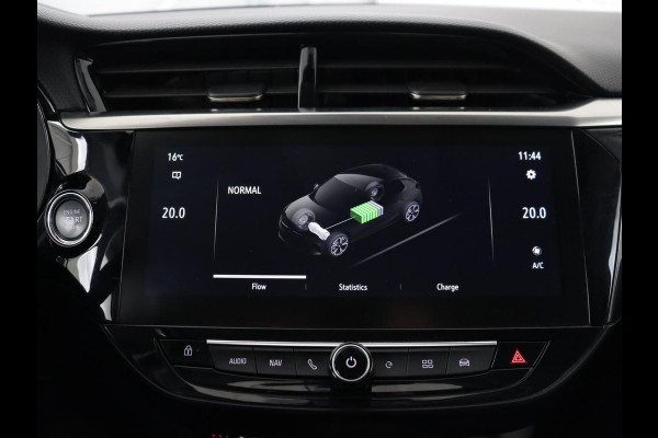 Opel CORSA-E Elegance 50 kWh | Stoelverwarming | Matrix LED | Camera | Carplay | Navigatie | Climate control | Cruise control | Stuurverwarming