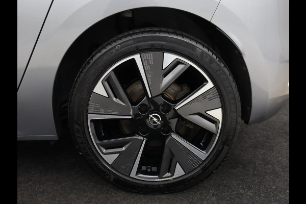 Opel CORSA-E Elegance 50 kWh | Stoelverwarming | Matrix LED | Camera | Carplay | Navigatie | Climate control | Cruise control | Stuurverwarming