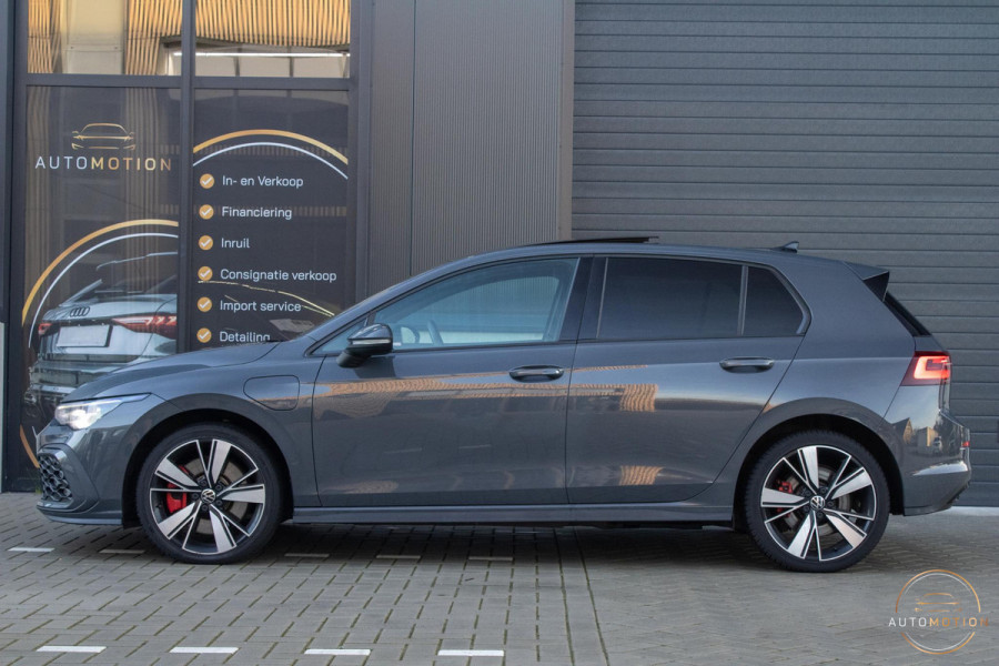 Volkswagen Golf 1.4 eHybrid GTE PANO IQ LIGHTS CAMERA ACC