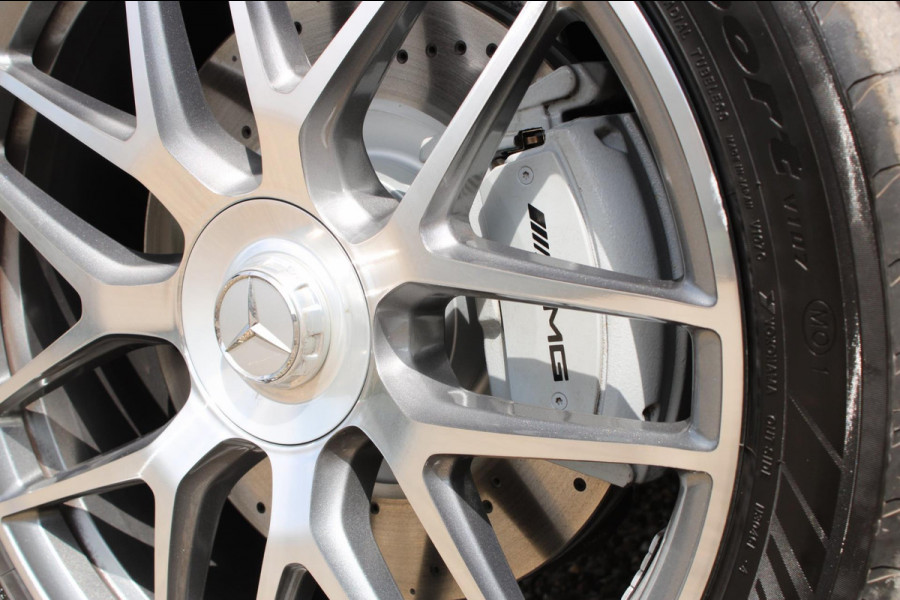 Mercedes-Benz GLE AMG 53 4MATIC+ Panodak Burmester Softclose 22INCH 435PK