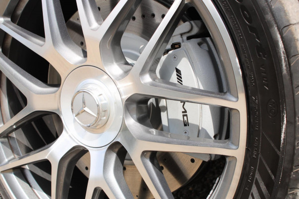 Mercedes-Benz GLE AMG 53 4MATIC+ Panodak Burmester Softclose 22INCH 435PK