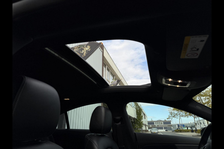 Mercedes-Benz CLA-Klasse 250e AMG CAM/LMV-18/LEER/NAVI/PANO