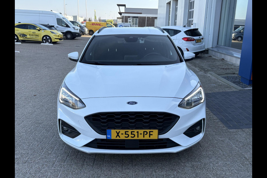 Ford FOCUS Wagon 1.0 EcoBoost Hybrid ST Line X Business Winterpack | Cruise control | Climate control | Automatisch inparkeren |