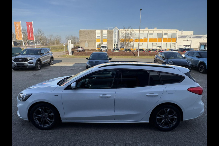 Ford FOCUS Wagon 1.0 EcoBoost Hybrid ST Line X Business Winterpack | Cruise control | Climate control | Automatisch inparkeren |