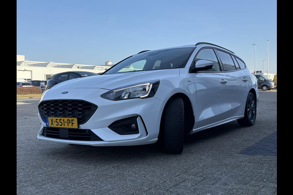 Ford FOCUS Wagon 1.0 EcoBoost Hybrid ST Line X Business Winterpack | Cruise control | Climate control | Automatisch inparkeren |