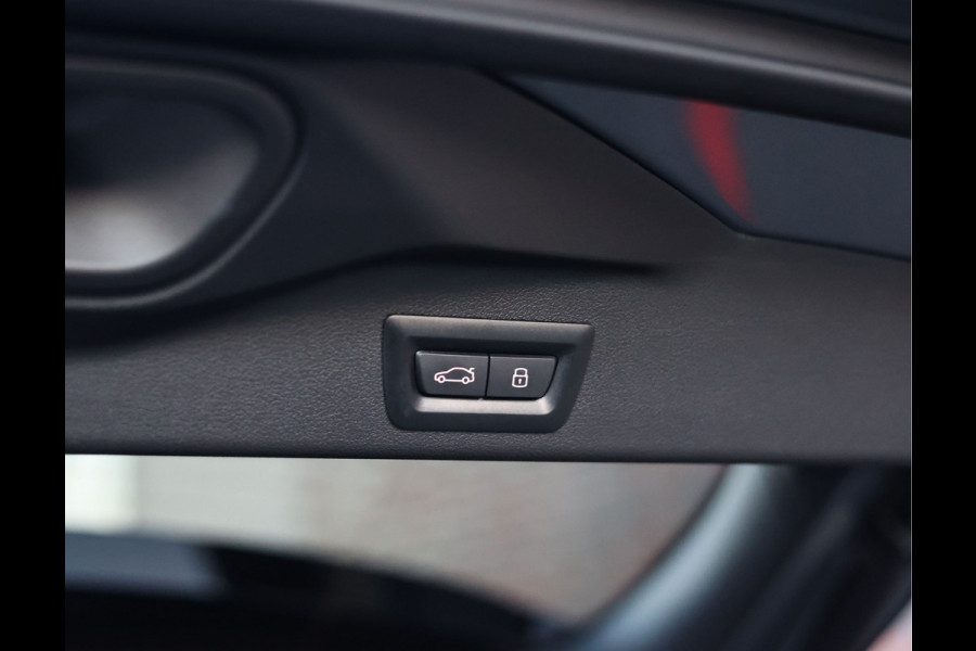 BMW X5 50e xDrive | M Performance - Pano - Trekhaak