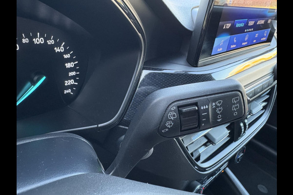 Ford FOCUS Wagon 1.0 EcoBoost Hybrid ST Line X Business Winterpack | Cruise control | Climate control | Automatisch inparkeren |