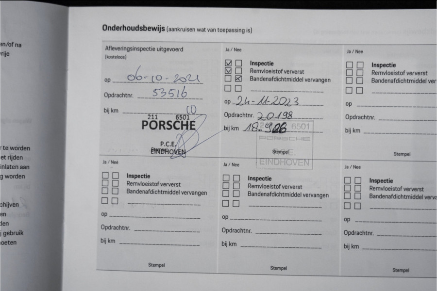 Porsche Taycan Cross Turismo 4 93 kWh Pano Luchtvering PASM Bose