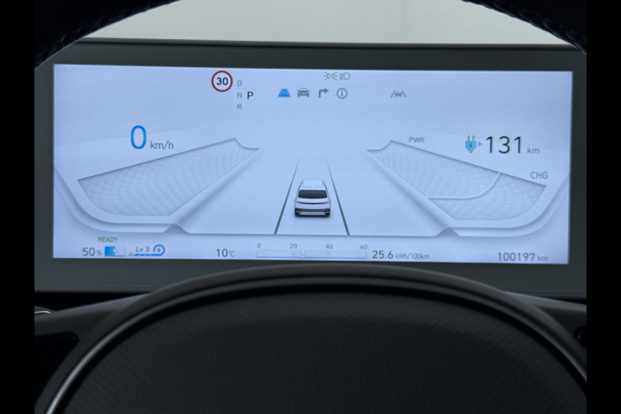 Hyundai IONIQ 5 58 kWh SOH 100% Leer 19"lm Camera Connect+ Warmtepomp Elektr.Stoelen+Stuur-Verwarmd Adaptive-Cruise- Head-up display Bose-HiFi N LED-v/a Blindspot Dodehoekass Grootlicht-assistent Subwoofer Ecall 800V Systeem V2L ondersteuning (3,6kw)