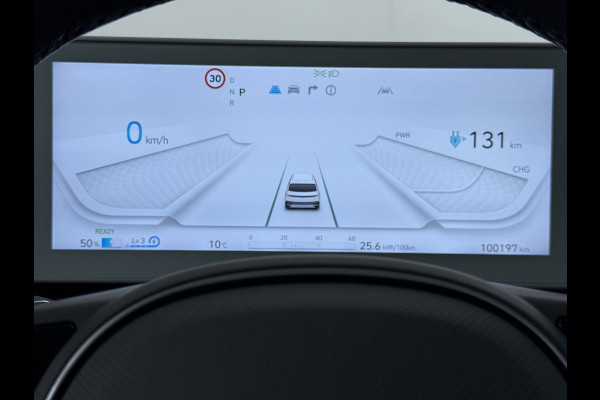 Hyundai IONIQ 5 58 kWh SOH 100% Leer 19"lm Camera Connect+ Warmtepomp Elektr.Stoelen+Stuur-Verwarmd Adaptive-Cruise- Head-up display Bose-HiFi N LED-v/a Blindspot Dodehoekass Grootlicht-assistent Subwoofer Ecall 800V Systeem V2L ondersteuning (3,6kw)