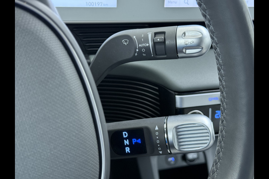 Hyundai IONIQ 5 58 kWh SOH 100% Leer 19"lm Camera Connect+ Warmtepomp Elektr.Stoelen+Stuur-Verwarmd Adaptive-Cruise- Head-up display Bose-HiFi N LED-v/a Blindspot Dodehoekass Grootlicht-assistent Subwoofer Ecall 800V Systeem V2L ondersteuning (3,6kw)