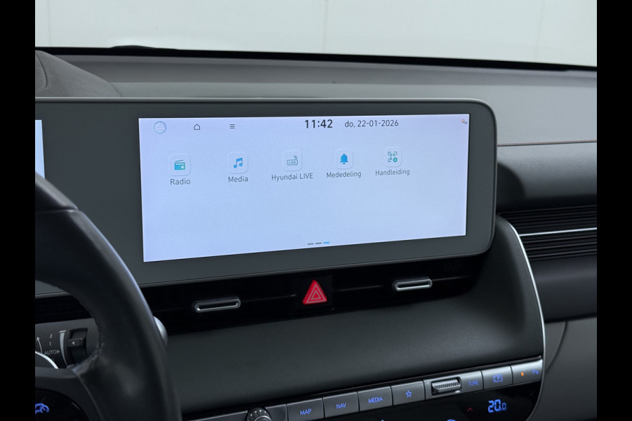 Hyundai IONIQ 5 58 kWh SOH 100% Leer 19"lm Camera Connect+ Warmtepomp Elektr.Stoelen+Stuur-Verwarmd Adaptive-Cruise- Head-up display Bose-HiFi N LED-v/a Blindspot Dodehoekass Grootlicht-assistent Subwoofer Ecall 800V Systeem V2L ondersteuning (3,6kw)