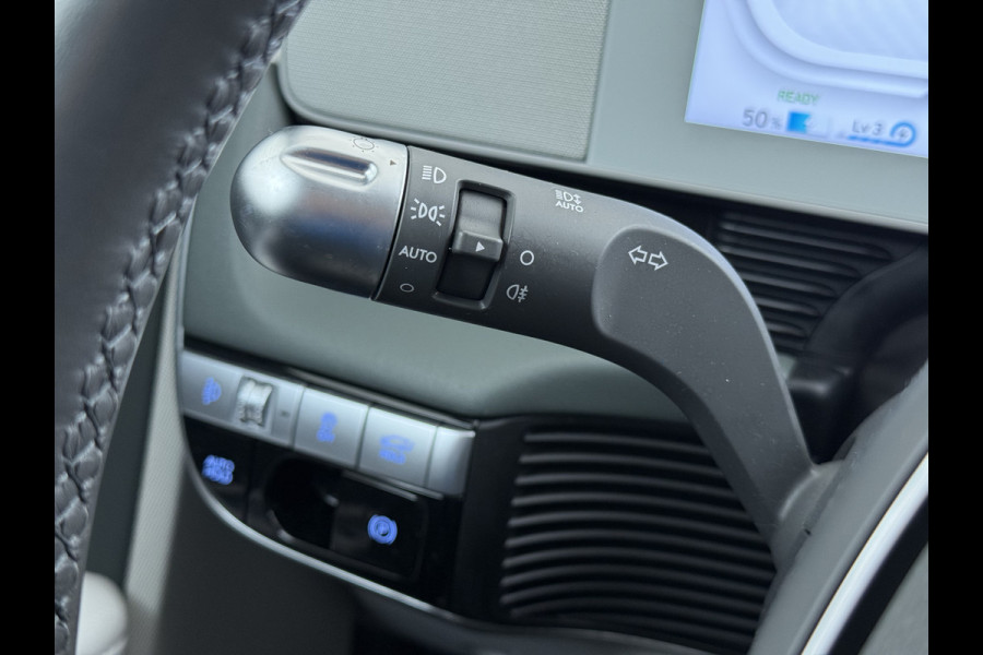 Hyundai IONIQ 5 58 kWh SOH 100% Leer 19"lm Camera Connect+ Warmtepomp Elektr.Stoelen+Stuur-Verwarmd Adaptive-Cruise- Head-up display Bose-HiFi N LED-v/a Blindspot Dodehoekass Grootlicht-assistent Subwoofer Ecall 800V Systeem V2L ondersteuning (3,6kw)