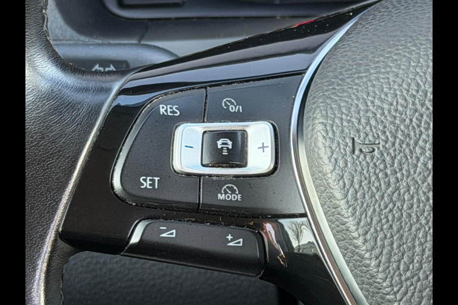 Volkswagen Caddy 1.4 TSI Highline / TREKHAAK / LED / NAVI / STOELVERW. ACC