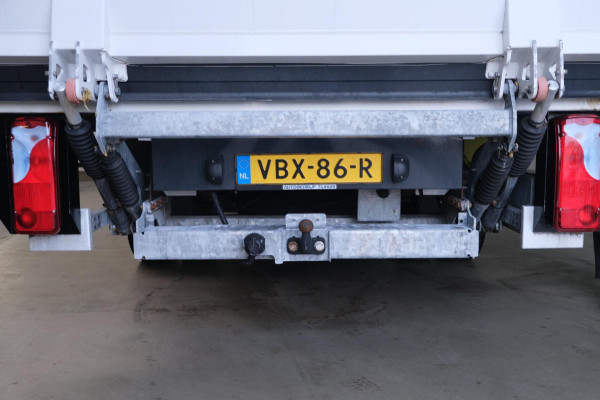 MAN TGE 50 2.0 Extra Lang DL - Electrische laadklep, Zijdeur, TREKHAAK, Camera.