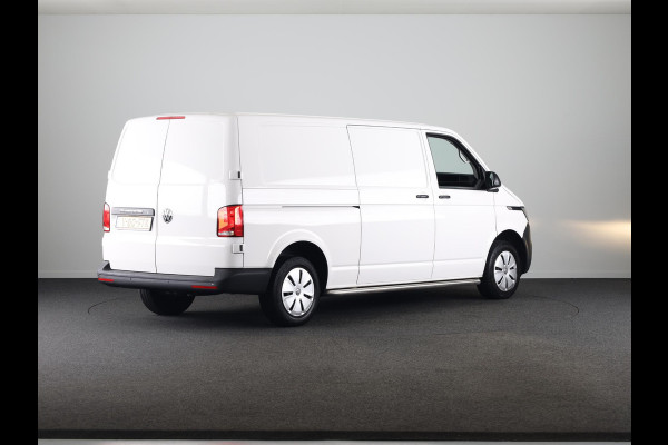 Volkswagen Transporter 2.0 TDI L2H1 28 Comfortline 110 pk | Verlengde garantie | Navigatie via App | Parkeersensoren achter | Cruise control |