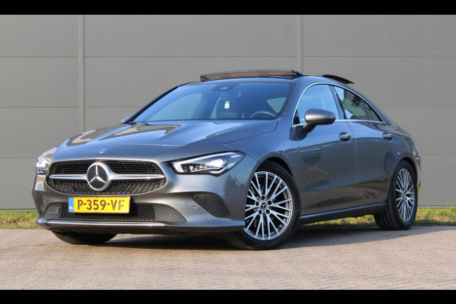 Mercedes-Benz CLA-Klasse 220 4MATIC PremiumPlus Panodak AmbientLight !!NIEUWBINNEN!!