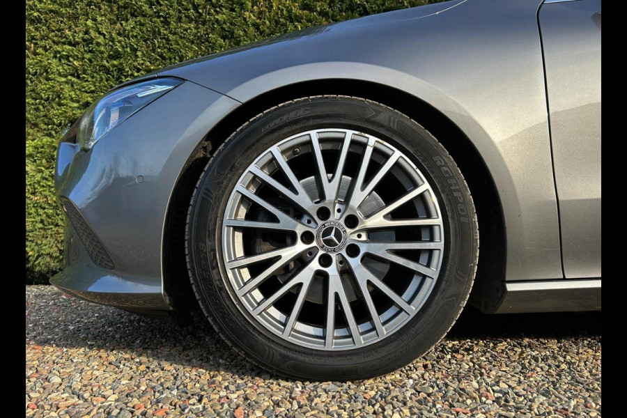Mercedes-Benz CLA-Klasse 220 4MATIC PremiumPlus Panodak AmbientLight !!NIEUWBINNEN!!