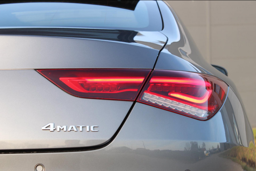 Mercedes-Benz CLA-Klasse 220 4MATIC PremiumPlus Panodak AmbientLight !!NIEUWBINNEN!!