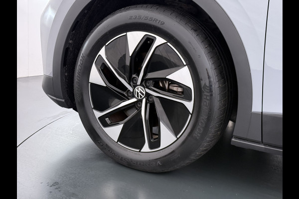 Volkswagen ID.4 SOH 92% Trekhaak Adap.Cruise Navi Ecc Apple Carplay Android Auto Stoel+Stuurverwarming Pdc Ecc DAB Smart Climate Comfort Pakket Rijstrooksensor Led Verwarmde Voorruit 1e Eigenaar Origineel Nederlandse Auto 55kWh pure € 42.000 nieuw!