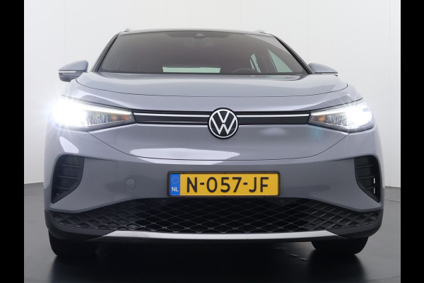 Volkswagen ID.4 SOH 92% Trekhaak Adap.Cruise Navi Ecc Apple Carplay Android Auto Stoel+Stuurverwarming Pdc Ecc DAB Smart Climate Comfort Pakket Rijstrooksensor Led Verwarmde Voorruit 1e Eigenaar Origineel Nederlandse Auto 55kWh pure € 42.000 nieuw!