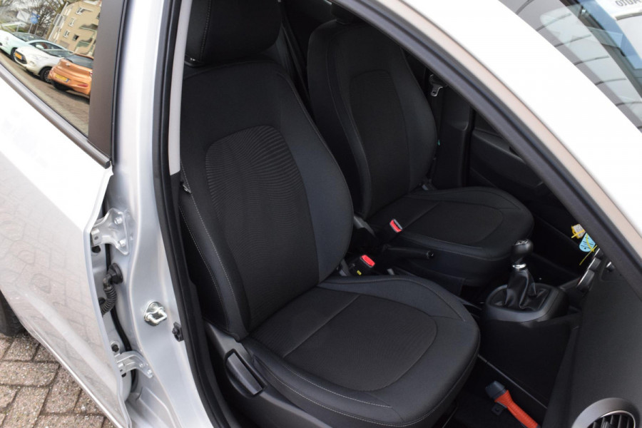 Hyundai i10 1.0i Comfort|Nav|Carplay|PDC|Cruise Control