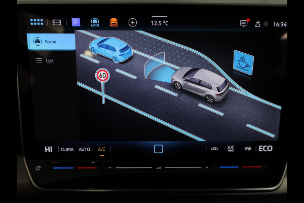 Volkswagen Golf 1.5 eHybrid Life Edition 204 pk Automaat (DSG) | Verlengde garantie | Navigatie via App | Parkeersensoren (Park assist) | Achteruitrijcamera | Adaptieve cruise control |