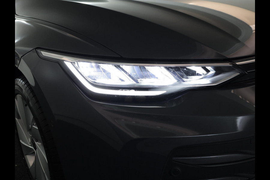 Volkswagen Golf 1.5 eHybrid Life Edition 204 pk Automaat (DSG) | Verlengde garantie | Navigatie via App | Parkeersensoren (Park assist) | Achteruitrijcamera | Adaptieve cruise control |