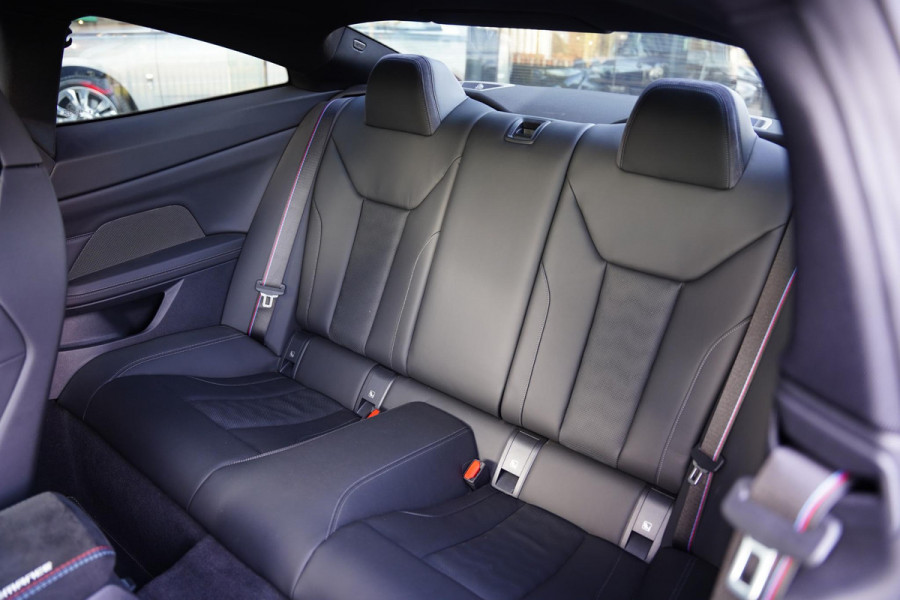 BMW 4 Serie Coupé M 4 Competition / Individual / Sportuitlaat