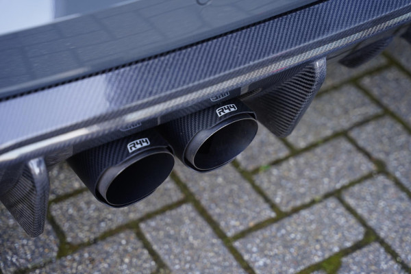 BMW 4 Serie Coupé M 4 Competition / Individual / Sportuitlaat