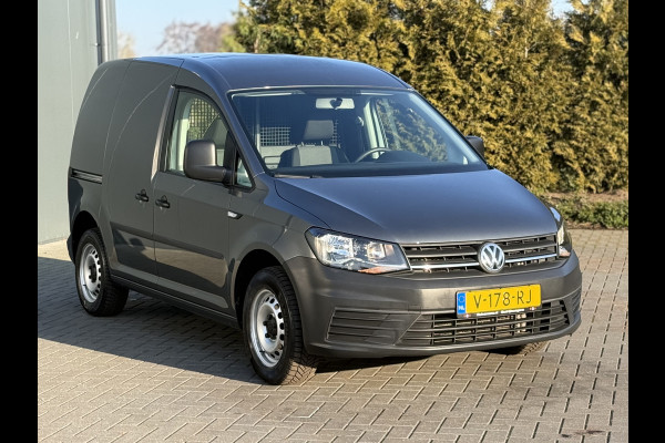 Volkswagen Caddy 2.0 TDI / L1H1 / 1e EIG. / AIRCO / CRUISE / TREKHAAK / 57.272 km! / ZEER NETJES!