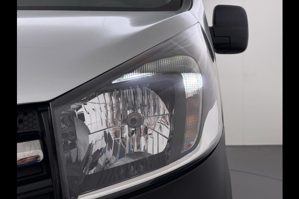 Opel Vivaro 1.6CDTI 126PK L1H1 Trekhaak Navi Camera Cruise Control DAB Euro 6 Edition Betonplex vloer Wandbetimmering Schuifdeur 1e Eigenaar Zeer nette-Origineel Nederlandse Bus 2.000kg Trekvermogen