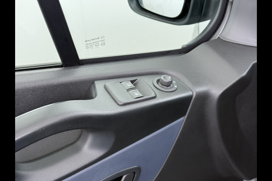 Opel Vivaro 1.6CDTI 126PK L1H1 Trekhaak Navi Camera Cruise Control DAB Euro 6 Edition Betonplex vloer Wandbetimmering Schuifdeur 1e Eigenaar Zeer nette-Origineel Nederlandse Bus 2.000kg Trekvermogen