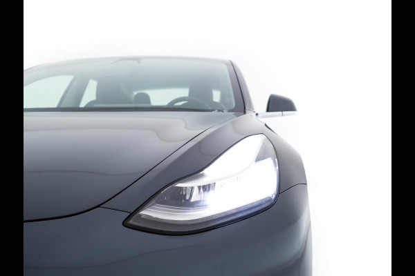 Tesla Model 3 Standard RWD Plus 60 kWh [ 3-Fase ] {SOH-88%} (INCL-BTW) Aut. *PANO | AUTO-PILOT | LEATHER | KEYLESS | FULL-LED | MEMORY-PACK | SURROUND-VIEW | DAB | CARPLAY | DIGI-COCKPIT | LANE-ASSIST | COMFORT-SEATS | 18"ALU*