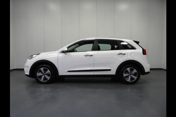 Kia Niro 1.6 GDi Hybrid DynamicLine NAVI/CAMERA/TREKHAAK/16"LMV!