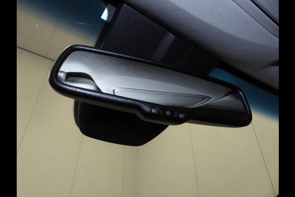 Kia Niro 1.6 GDi Hybrid DynamicLine NAVI/CAMERA/TREKHAAK/16"LMV!