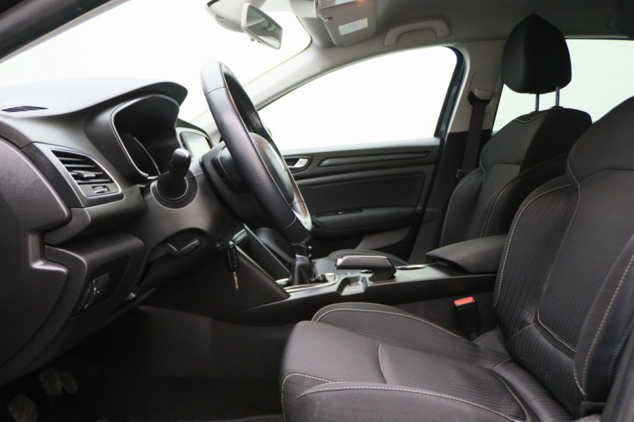 Renault Mégane 1.3 TCe Zen Climate, Cruise, Apple Carplay, Navigatie, Elektrische Pakket, PDC, 16''