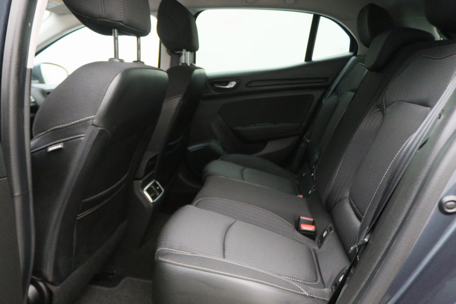 Renault Mégane 1.3 TCe Zen Climate, Cruise, Apple Carplay, Navigatie, Elektrische Pakket, PDC, 16''