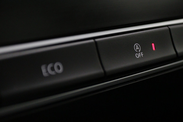 Renault Mégane 1.3 TCe Zen Climate, Cruise, Apple Carplay, Navigatie, Elektrische Pakket, PDC, 16''