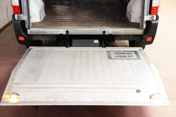 Renault Master 2.3 dCi 150 L3H2 LAADKLEP