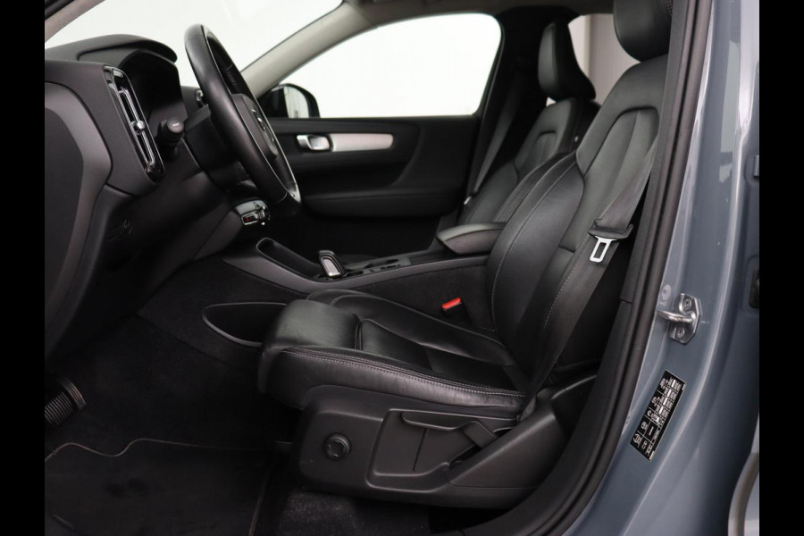 Volvo XC40 1.5 T4 Recharge R Design Expression | Trekhaak | Leder | Stoel & stuurverwarming | Camera | Carplay | Adaptive cruise | Full LED | Navigatie | PHEV | Plug In