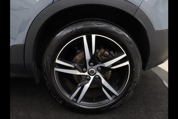 Volvo XC40 1.5 T4 Recharge R Design Expression | Trekhaak | Leder | Stoel & stuurverwarming | Camera | Carplay | Adaptive cruise | Full LED | Navigatie | PHEV | Plug In