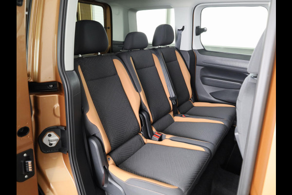 Volkswagen Caddy 1.5 TSI eHybride PAN Americana 115 pk Automaat (DSG) | Navigatie | Panoramadak | Trekhaak | Parkeersensoren (Park assist) | Achteruitrijcamera | LED koplampen | Adaptieve cruise control | Stoelverwarming |