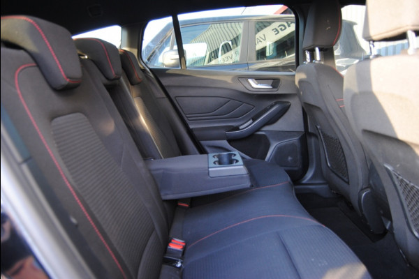 Ford FOCUS Wagon 1.0 EBH ST Line Hybrid | Apple Carplay | Winterpakket | Cruise