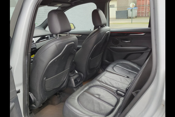 BMW 2 Serie Gran Tourer 218i AUT-7 7-Pers. Leer Camera Navi Sport-Line Ecc Head-Up Display Stoelverwarming Pdc High Executive Lmv Bluetooth Elek.Achterklep Led Export - Handel Origineel Nederlandse Auto