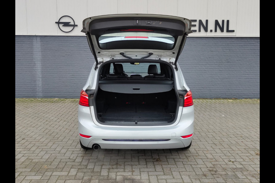 BMW 2 Serie Gran Tourer 218i AUT-7 7-Pers. Leer Camera Navi Sport-Line Ecc Head-Up Display Stoelverwarming Pdc High Executive Lmv Bluetooth Elek.Achterklep Led Export - Handel Origineel Nederlandse Auto