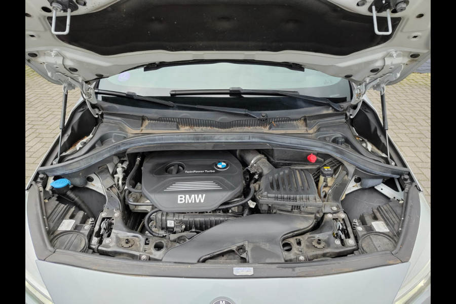 BMW 2 Serie Gran Tourer 218i AUT-7 7-Pers. Leer Camera Navi Sport-Line Ecc Head-Up Display Stoelverwarming Pdc High Executive Lmv Bluetooth Elek.Achterklep Led Export - Handel Origineel Nederlandse Auto