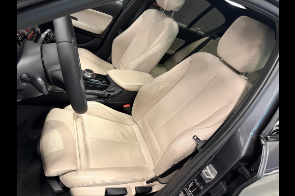 BMW 1-serie 118i M-SPORT NAVI/SCHUIFDAK/LED/DAB/LEDER/ECC/PDC/CRUISE///